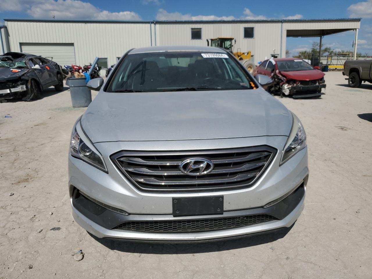 2016 Hyundai Sonata - Image 5