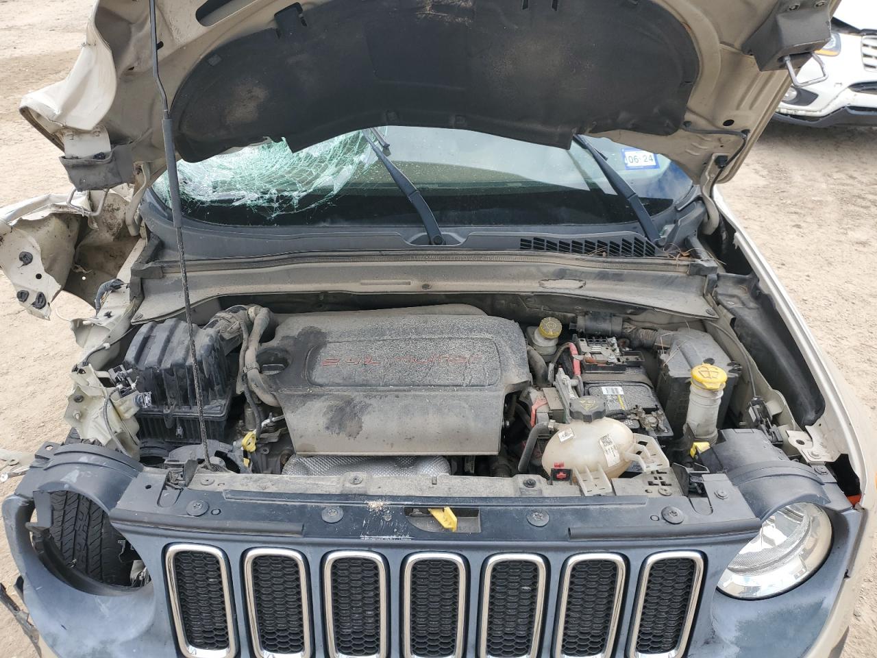 ZACCJABT3FPB47651 2015 Jeep Renegade Latitude