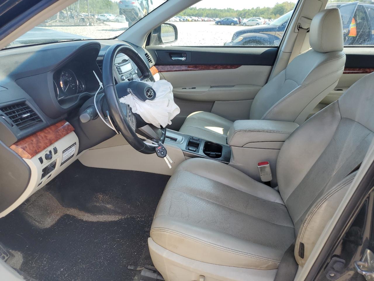 2010 Subaru Legacy 2.5I Limited VIN: 4S3BMBJ65A3216292 Lot: 70732084