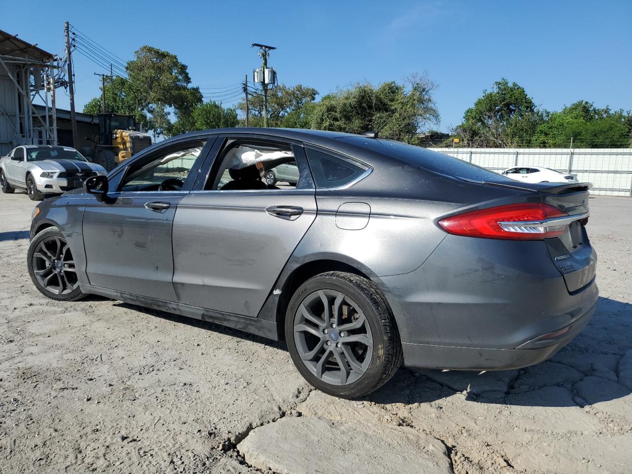 3FA6P0H72JR161271 2018 FORD FUSION - Image 2