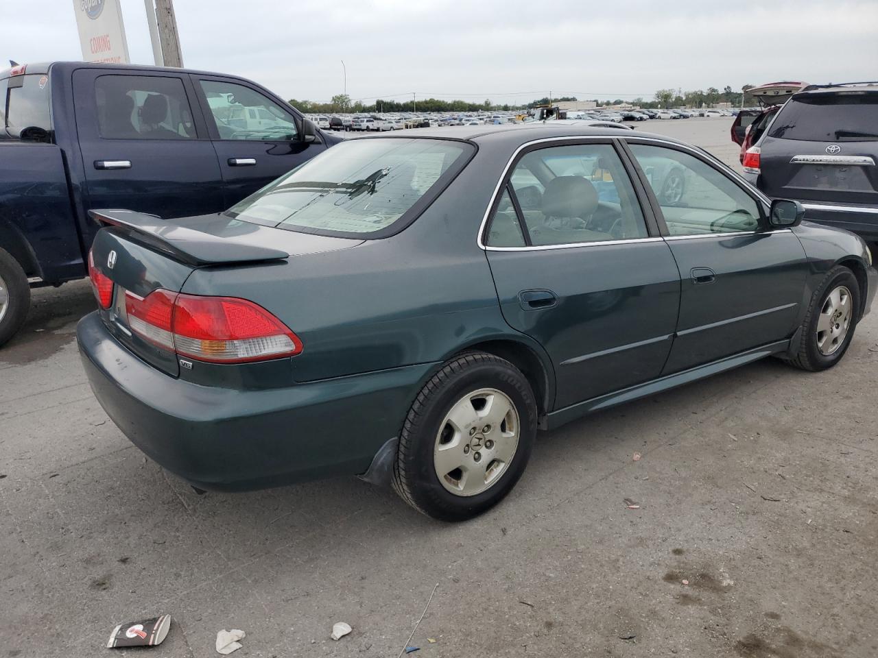 1HGCG16532A078689 2002 Honda Accord Ex