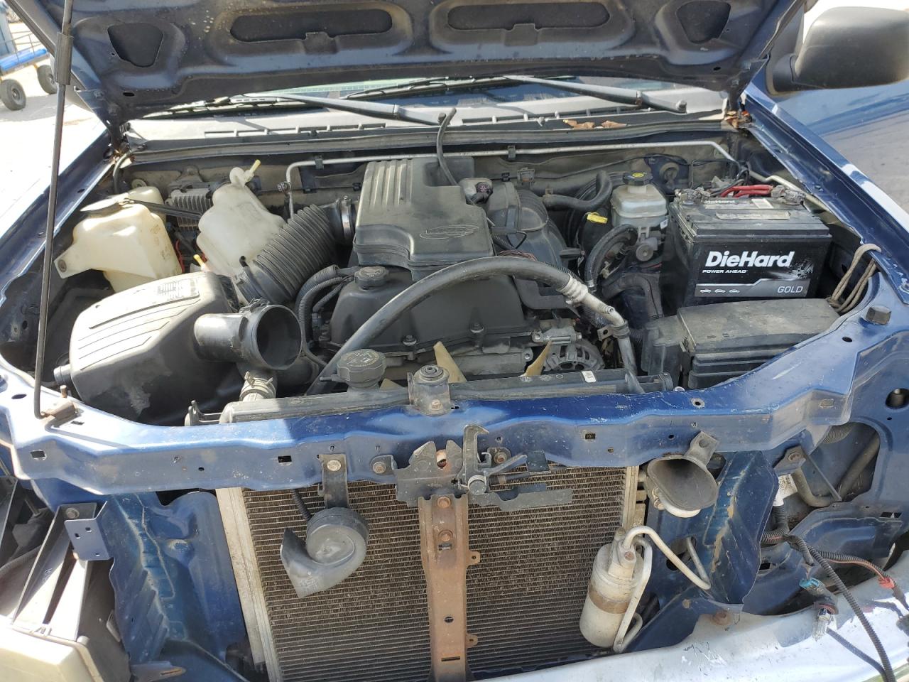 2005 Chevrolet Colorado - Image 11