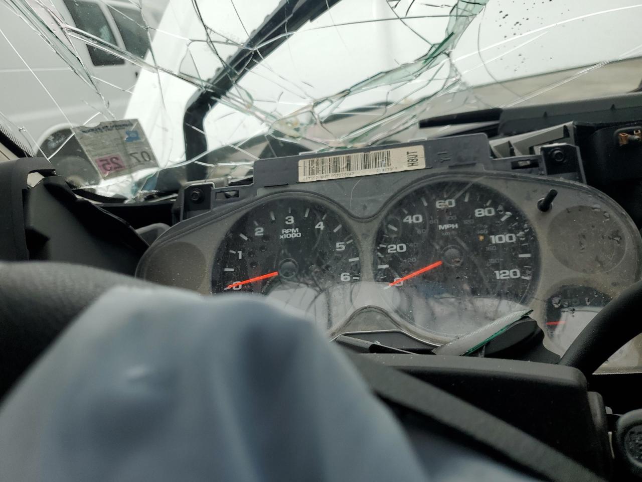 2010 Chevrolet Silverado C1500 VIN: 1GCSCPEX5AZ137351 Lot: 69993034