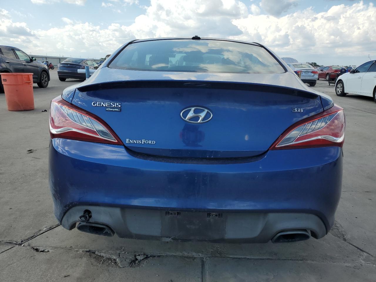 2015 Hyundai Genesis Coupe 3.8L VIN: KMHHU6KJ8FU122893 Lot: 69505884