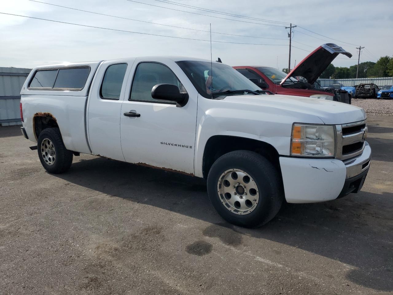 2009 Chevrolet Silverado - Image 4