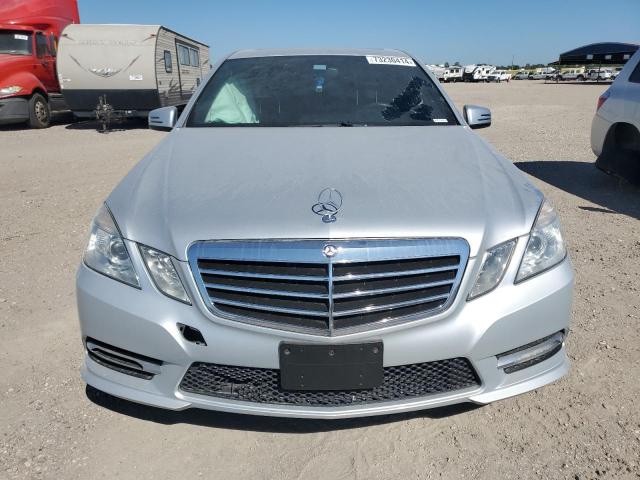  MERCEDES-BENZ E-CLASS 2013 Srebrny