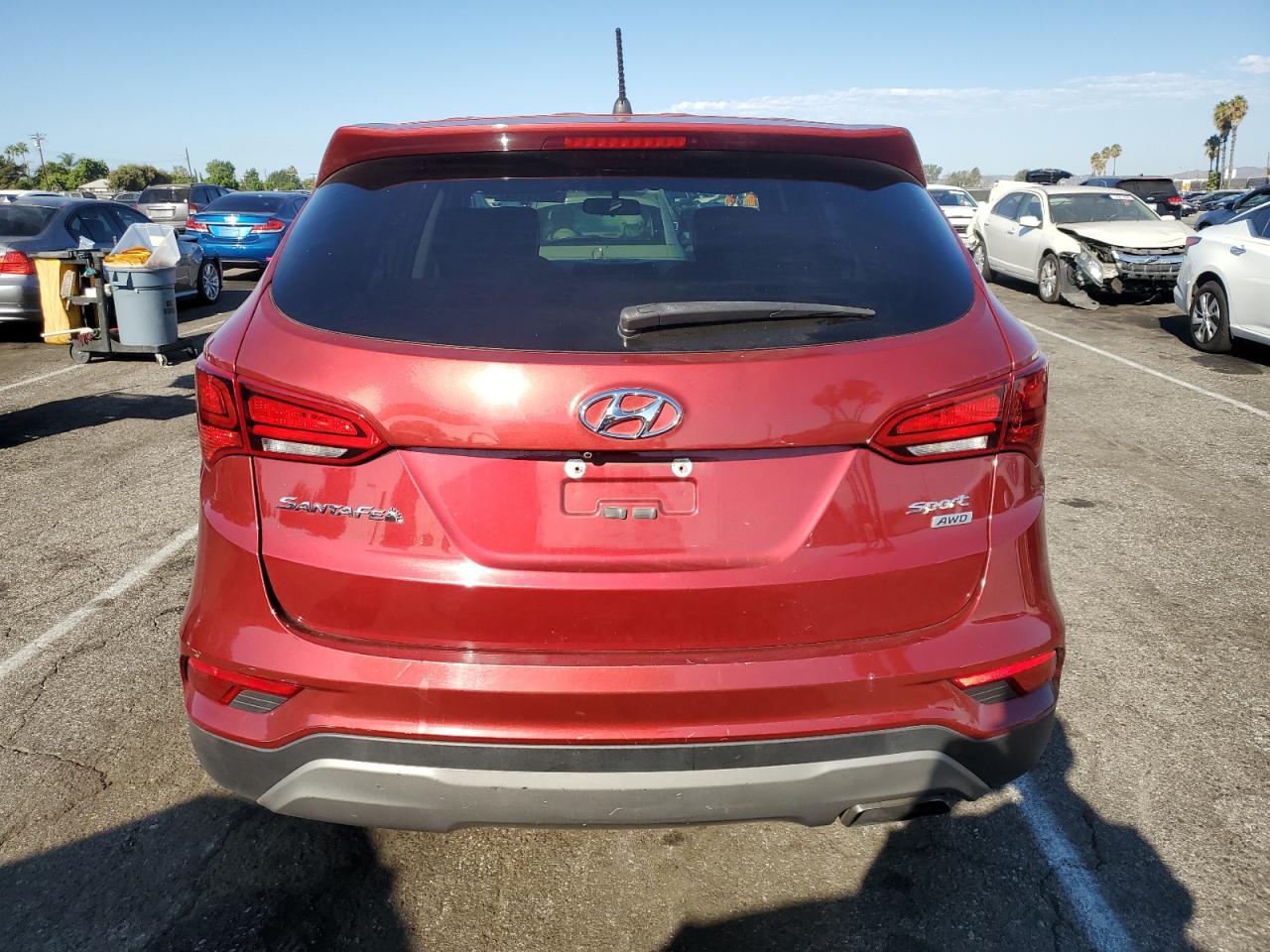 5XYZTDLB8JG532983 2018 Hyundai Santa Fe Sport