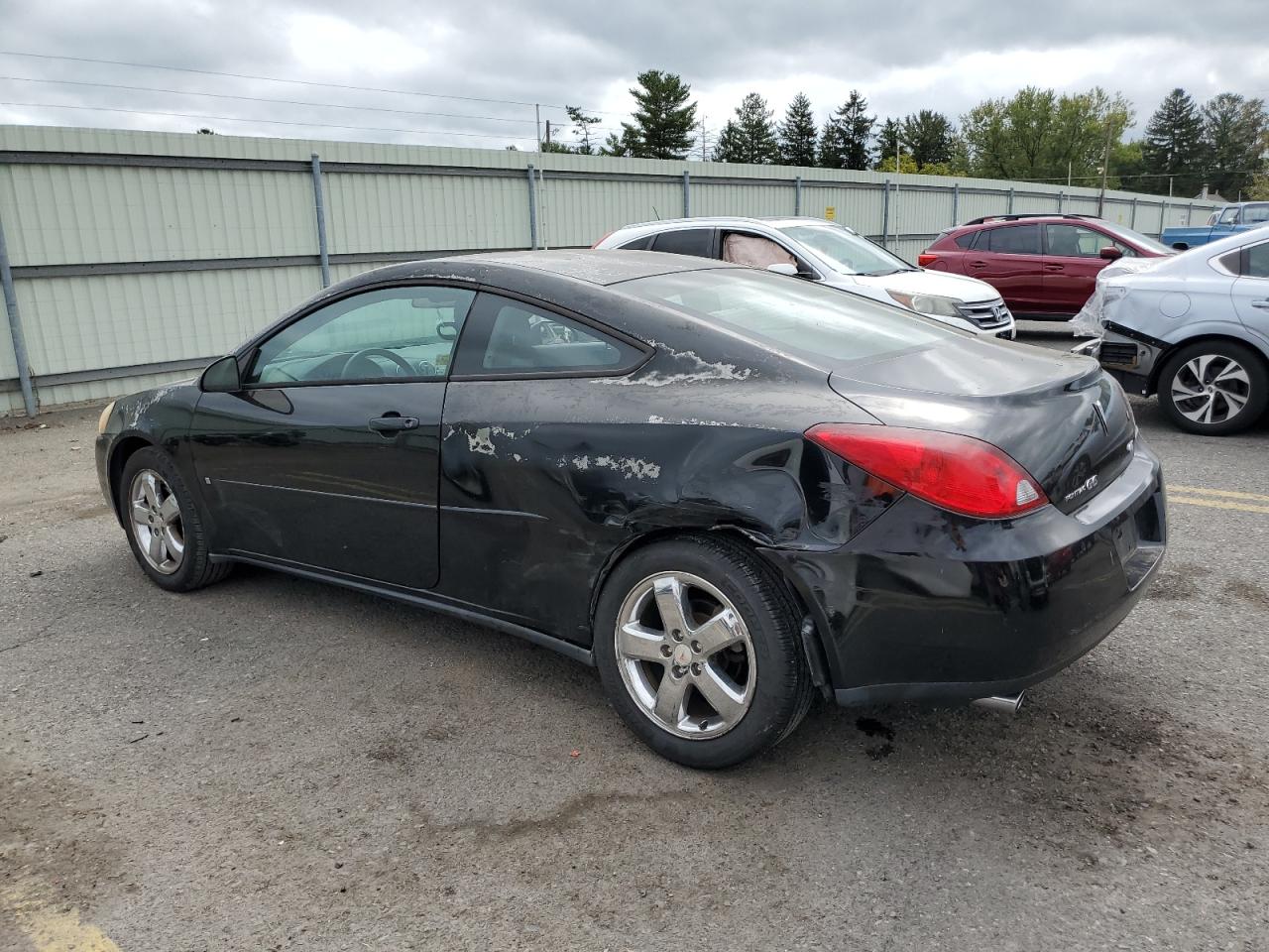 2006 Pontiac G6 - Image 2