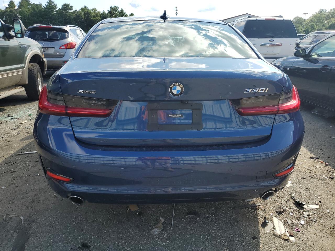 3MW5R7J06M8C14342 2021 BMW 330Xi