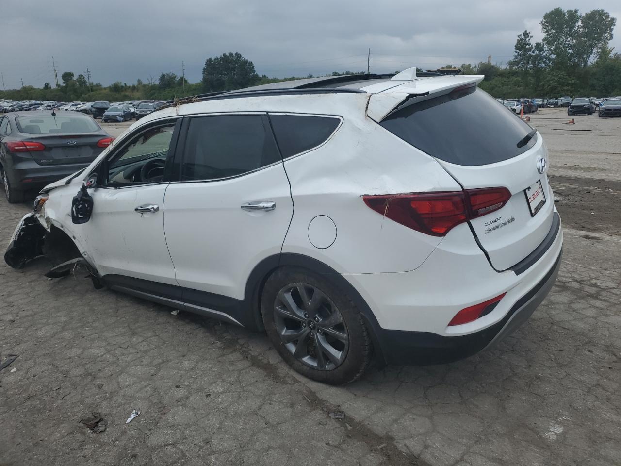 2017 Hyundai Santa Fe - Image 2