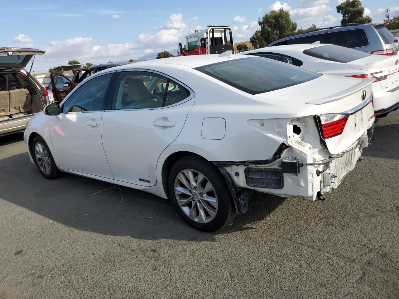 2015 Lexus Es 300H VIN: JTHBW1GG6F2100776 Lot: 71473724