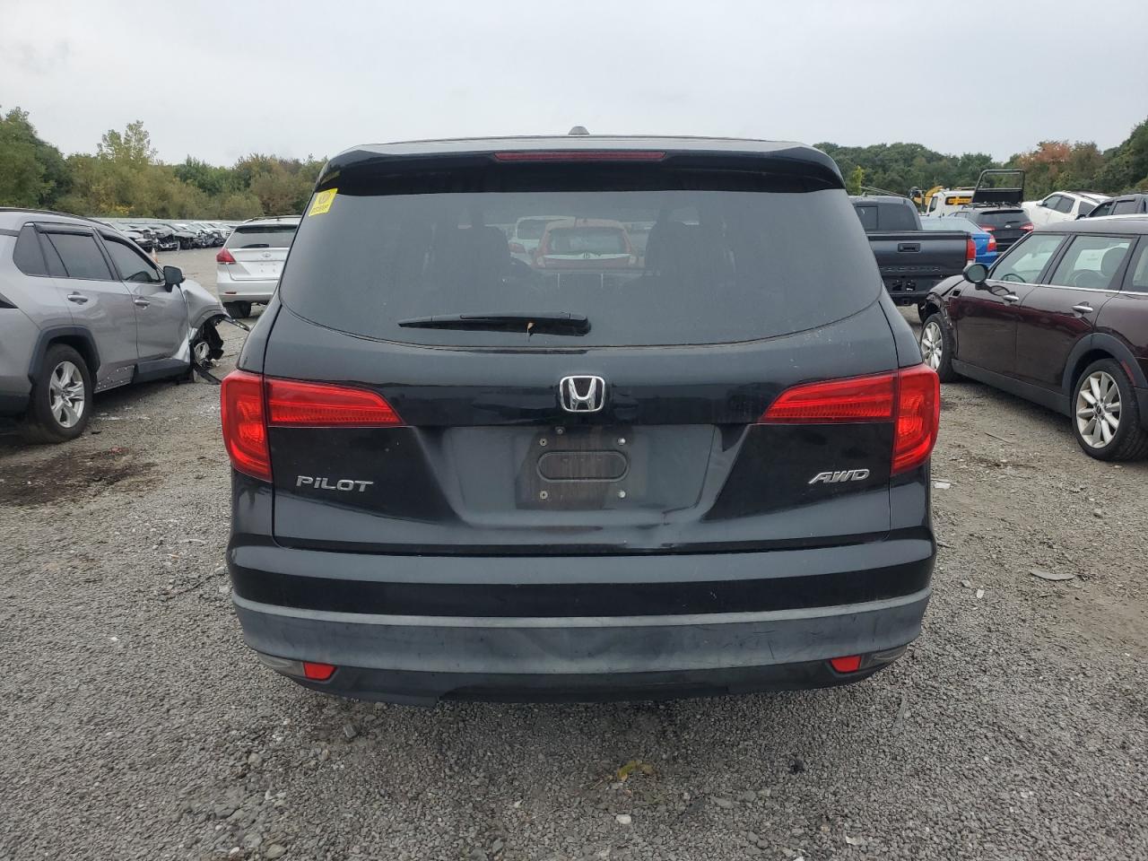 5FNYF6H88GB068069 2016 Honda Pilot Exl