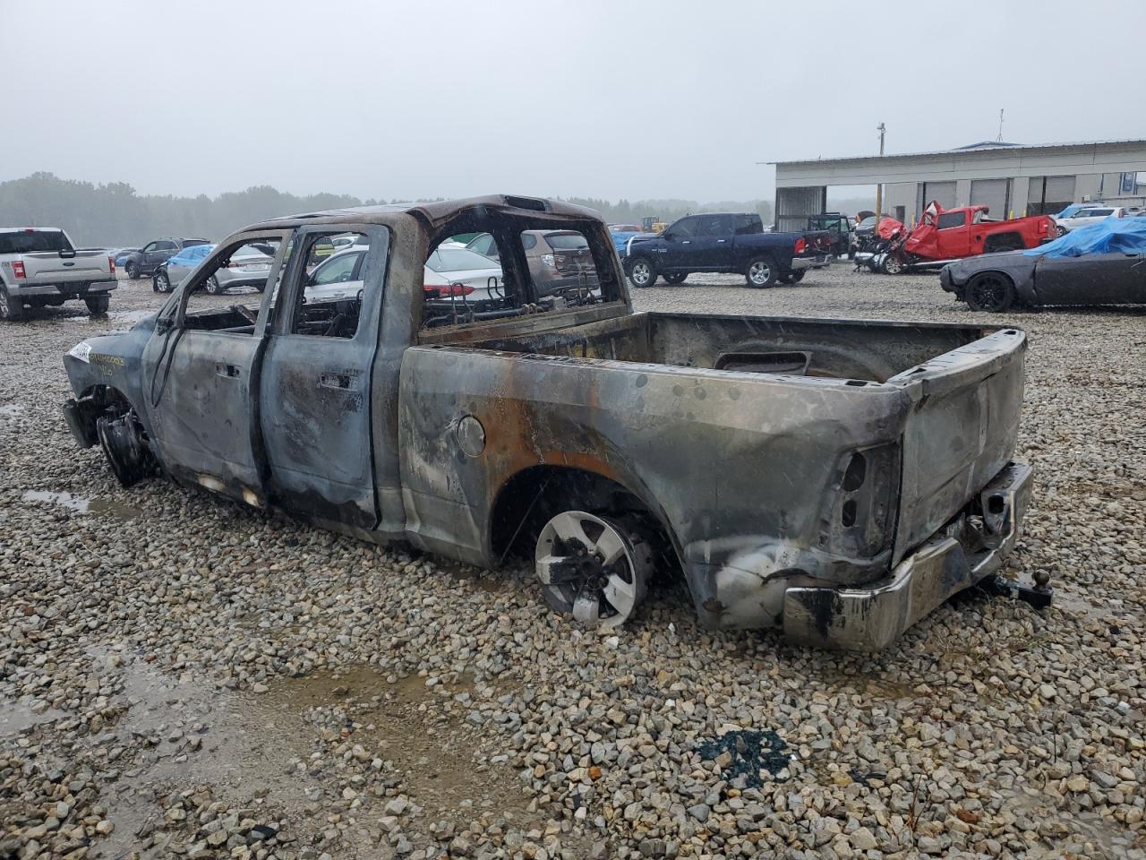 2018 RAM 1500 - Image 2