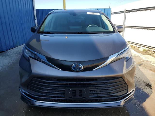 5TDYRKEC4NS106253 Toyota All Models SIENNA XLE 5