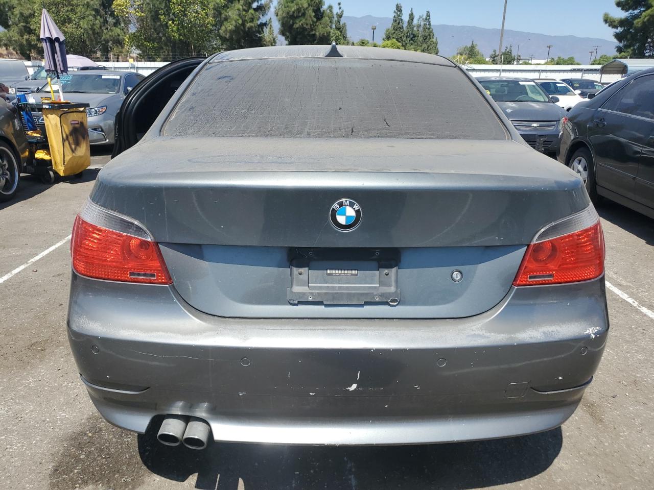 WBANE73536CM39124 2006 BMW 530 I