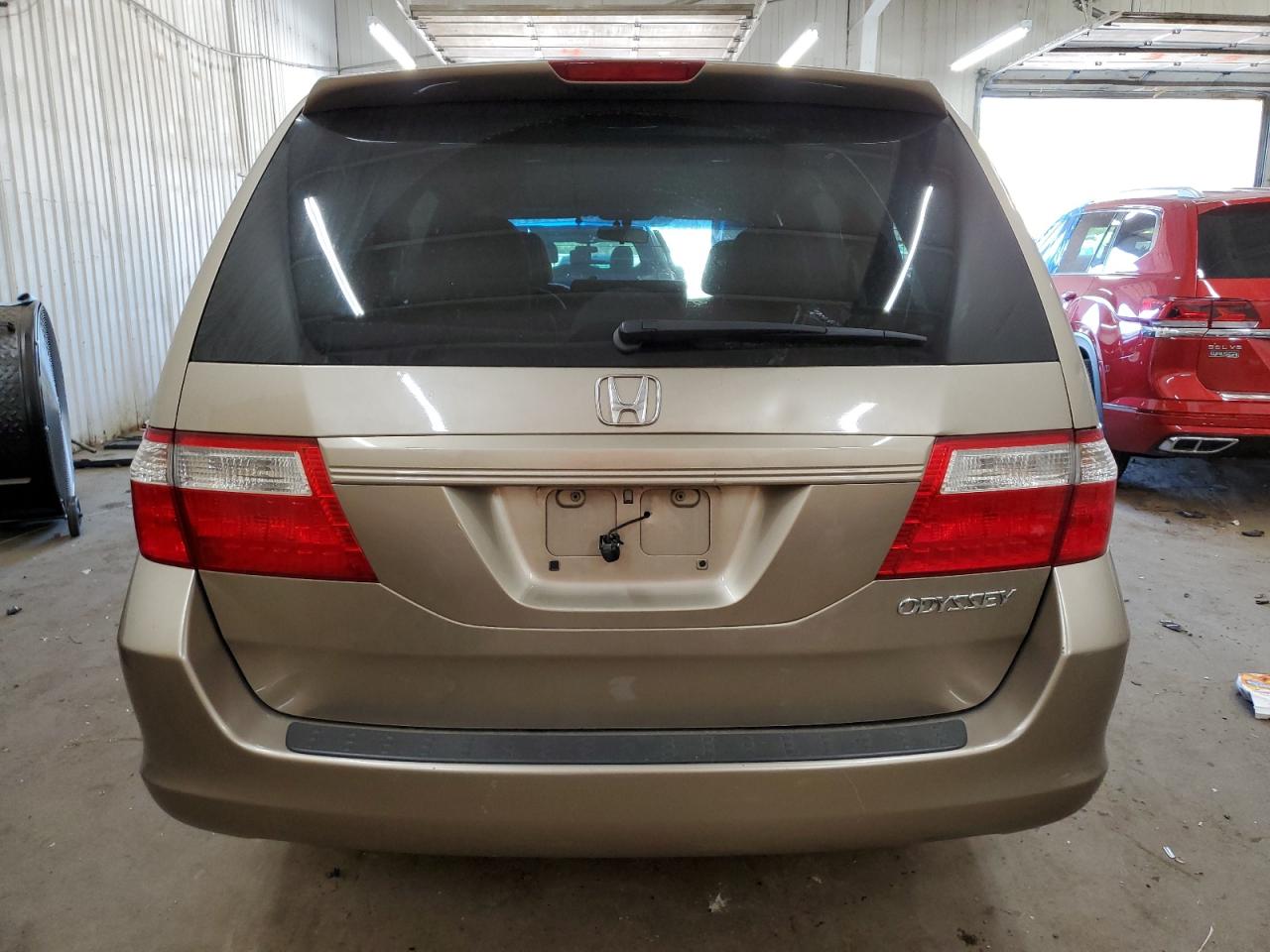 2005 Honda Odyssey Ex VIN: 5FNRL38425B404191 Lot: 73554964