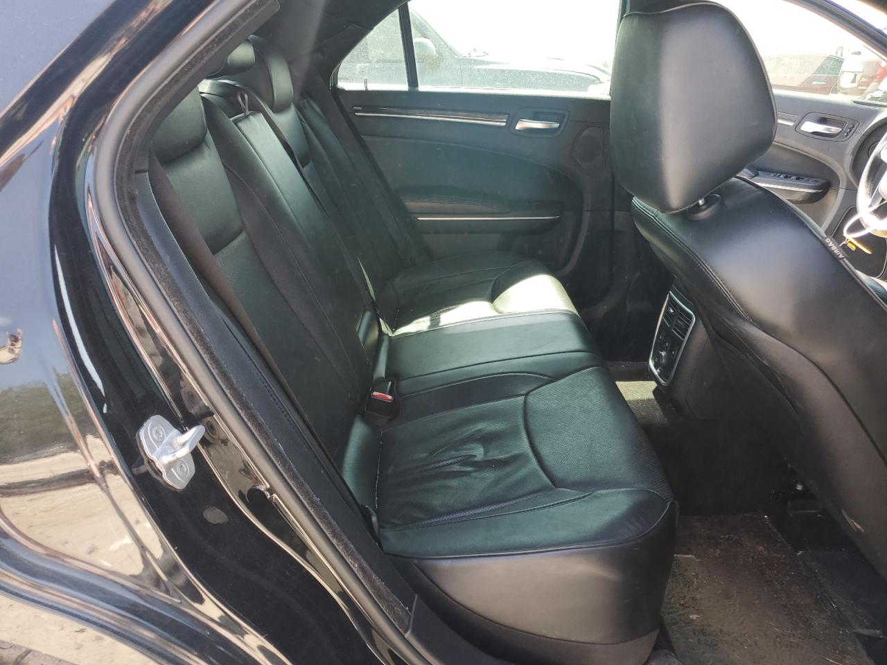 2013 Chrysler 300C VIN: 2C3CCAET9DH527490 Lot: 70822964