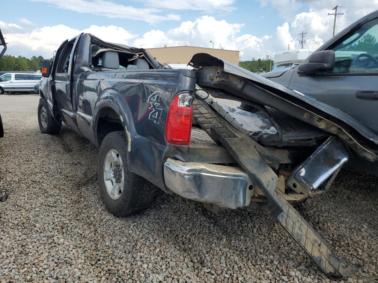 2015 Ford F250 - Image 3