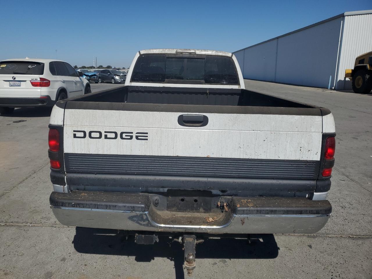 3B7KC23W9XG163697 1999 Dodge Ram 2500