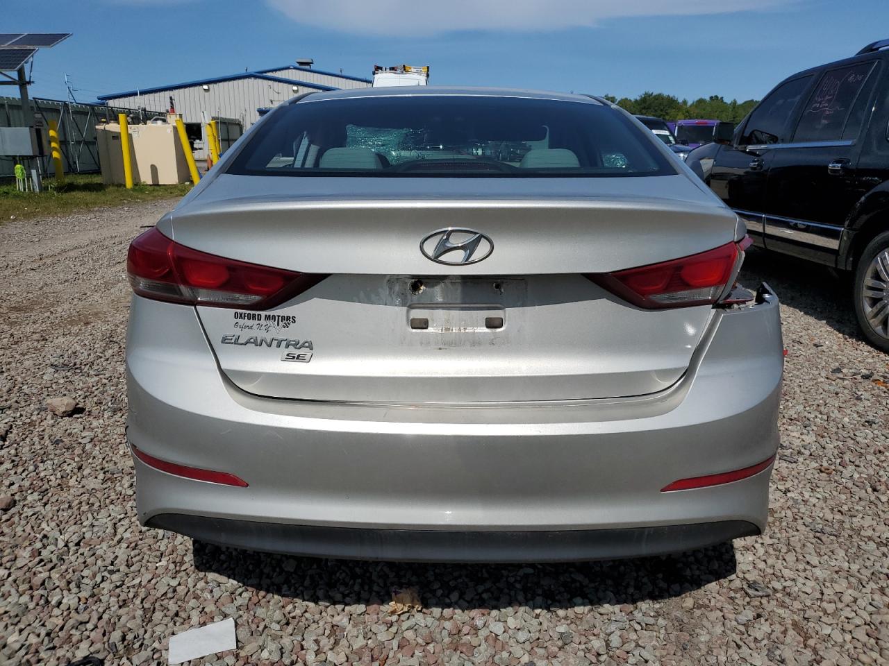 5NPD74LF9JH216258 2018 Hyundai Elantra Se