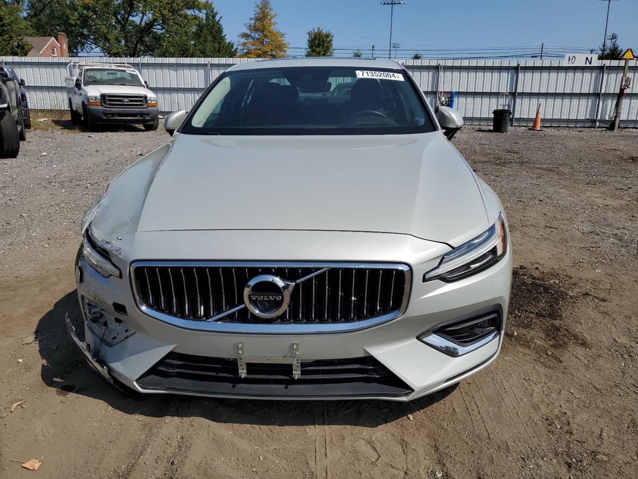 2020 Volvo S60 T6 Inscription VIN: 7JRA22TL1LG03829 Lot: 71352004