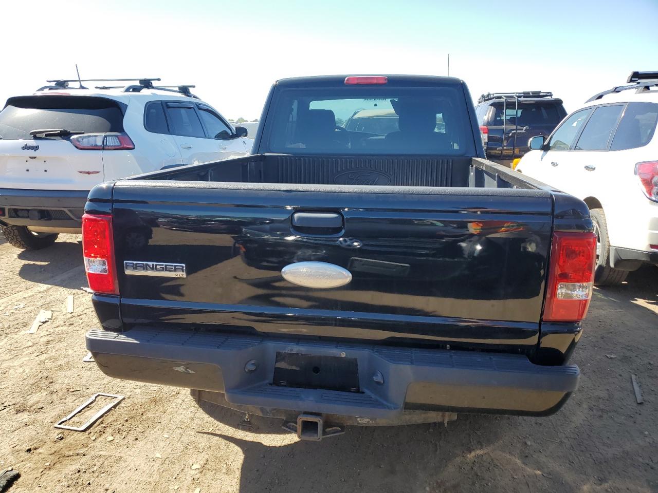 2011 Ford Ranger Super Cab VIN: 1FTLR4FE0BPA90032 Lot: 72079264