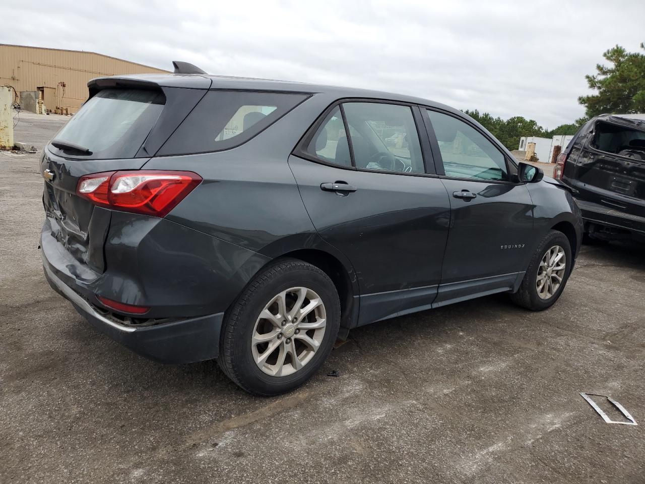 2018 Chevrolet Equinox Ls VIN: 3GNAXHEVXJS567272 Lot: 71829574