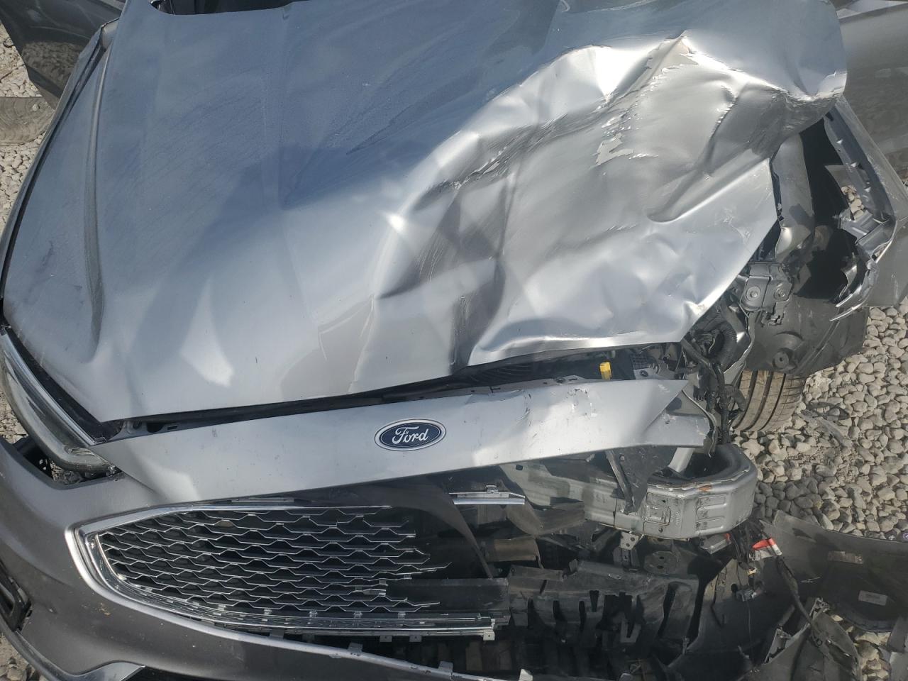 2020 Ford Fusion - Image 11