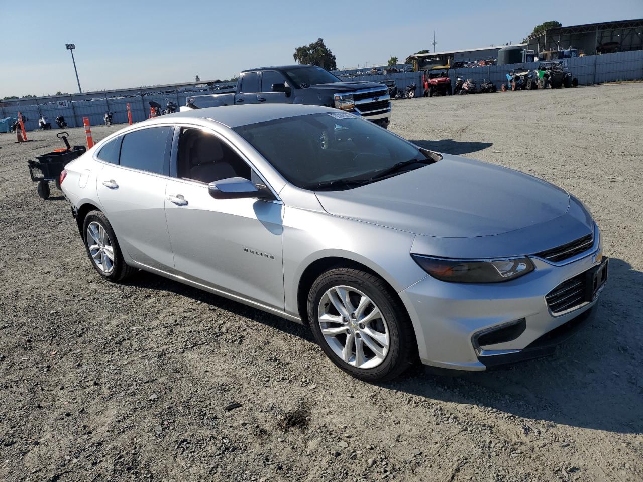 2017 Chevrolet Malibu - Image 4