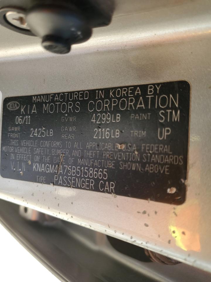 KNAGM4A75B5158665 2011 Kia Optima Lx