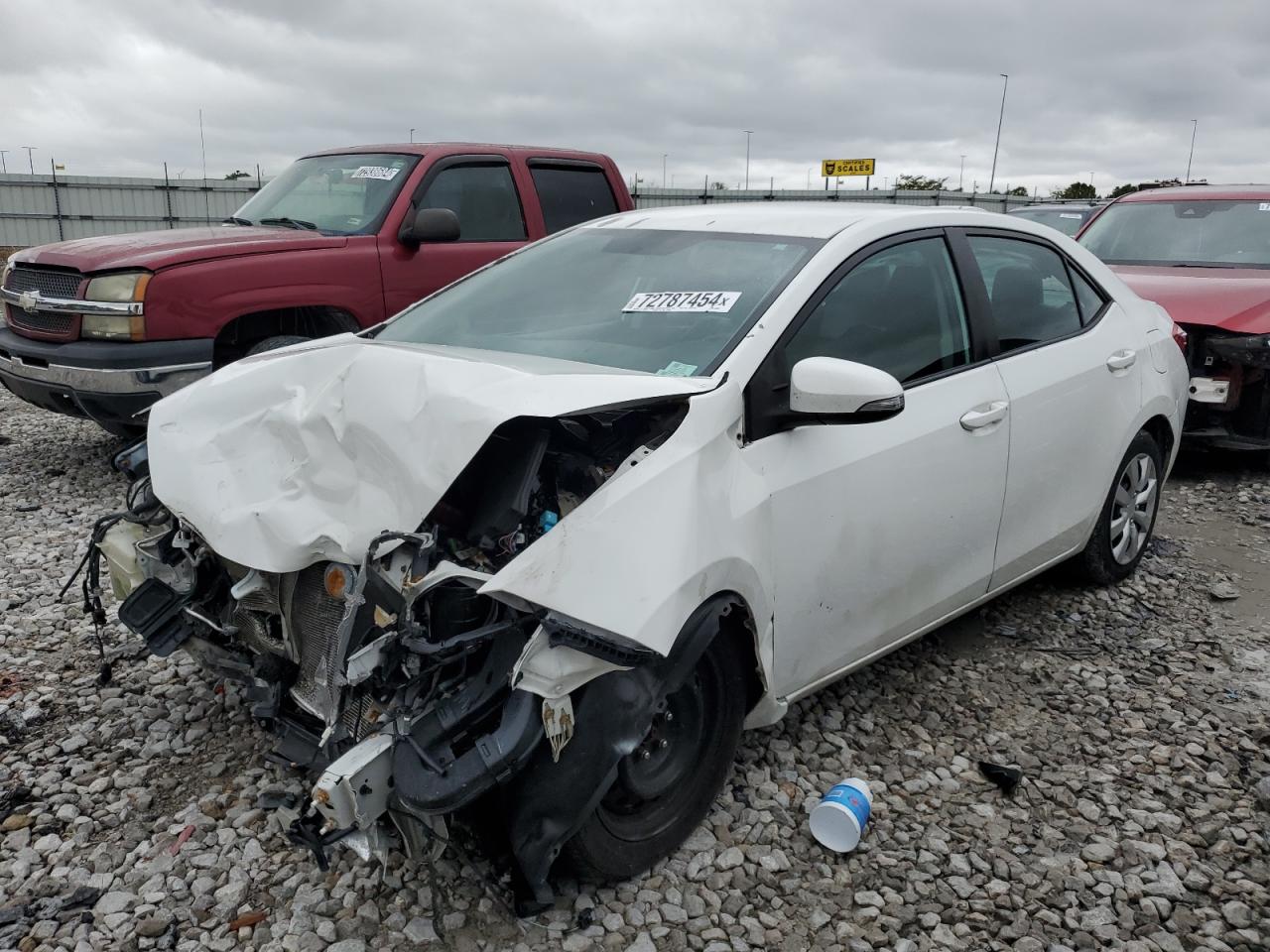 5YFBURHE7FP317841 2015 TOYOTA COROLLA - Image 1