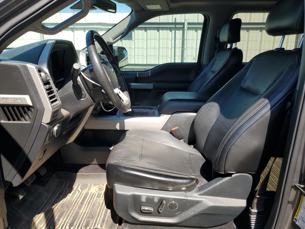 2015 Ford F-150 - Image 7