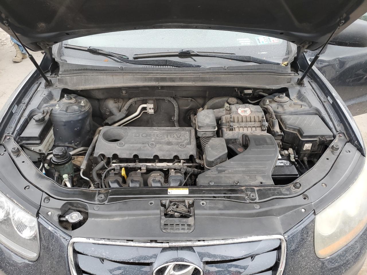 5XYZGDAB0BG004590 2011 Hyundai Santa Fe Gls