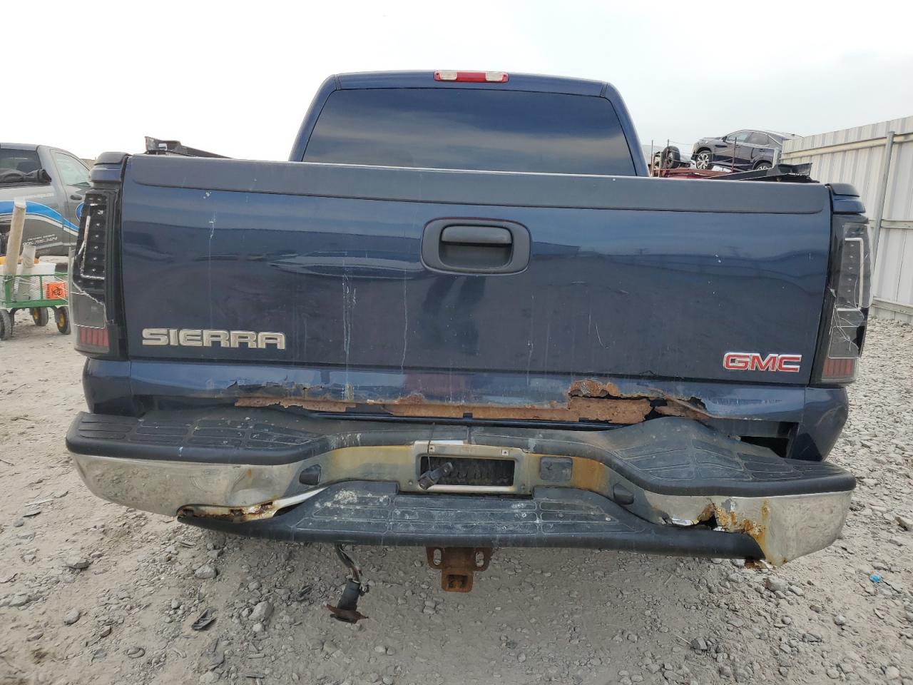 2GTEK13T651249507 2005 GMC New Sierra K1500