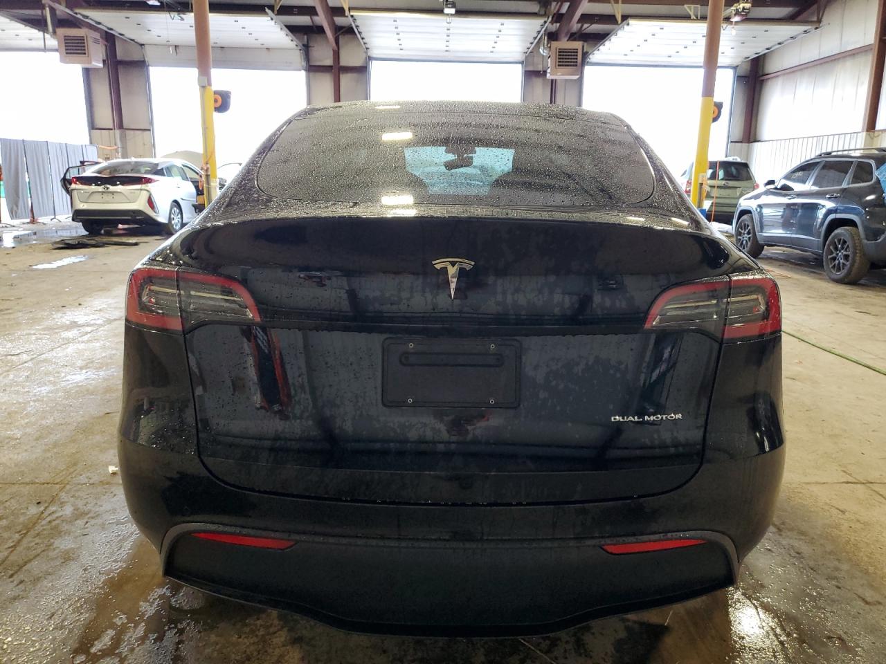 7SAYGDEE6NF445686 2022 Tesla Model Y