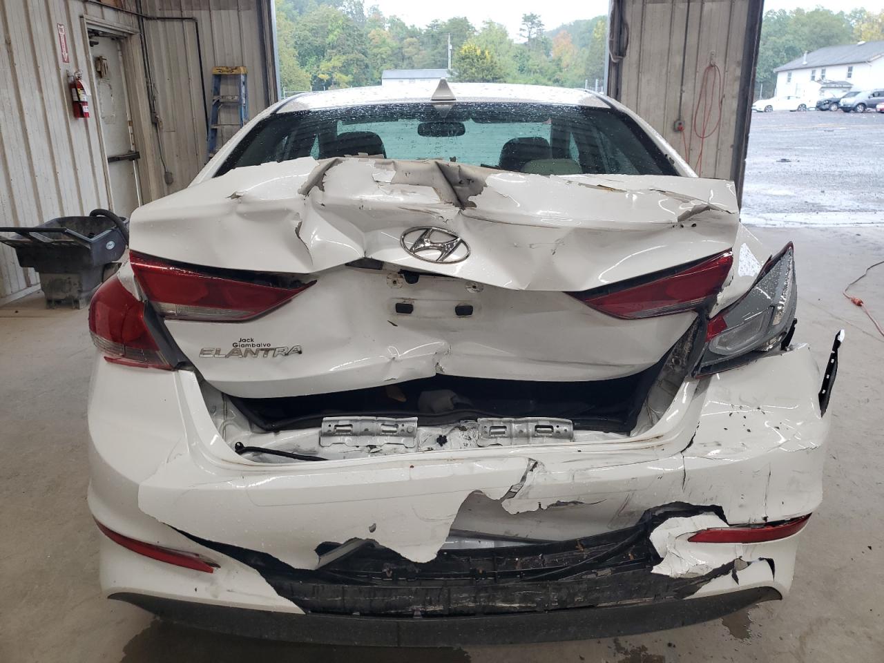 5NPD84LF2JH251415 2018 Hyundai Elantra Sel