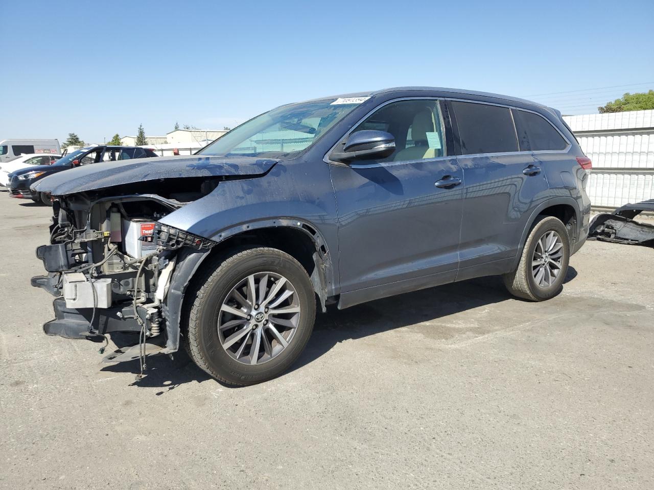 2018 Toyota Highlander Se VIN: 5TDKZRFH2JS244747 Lot: 71091394