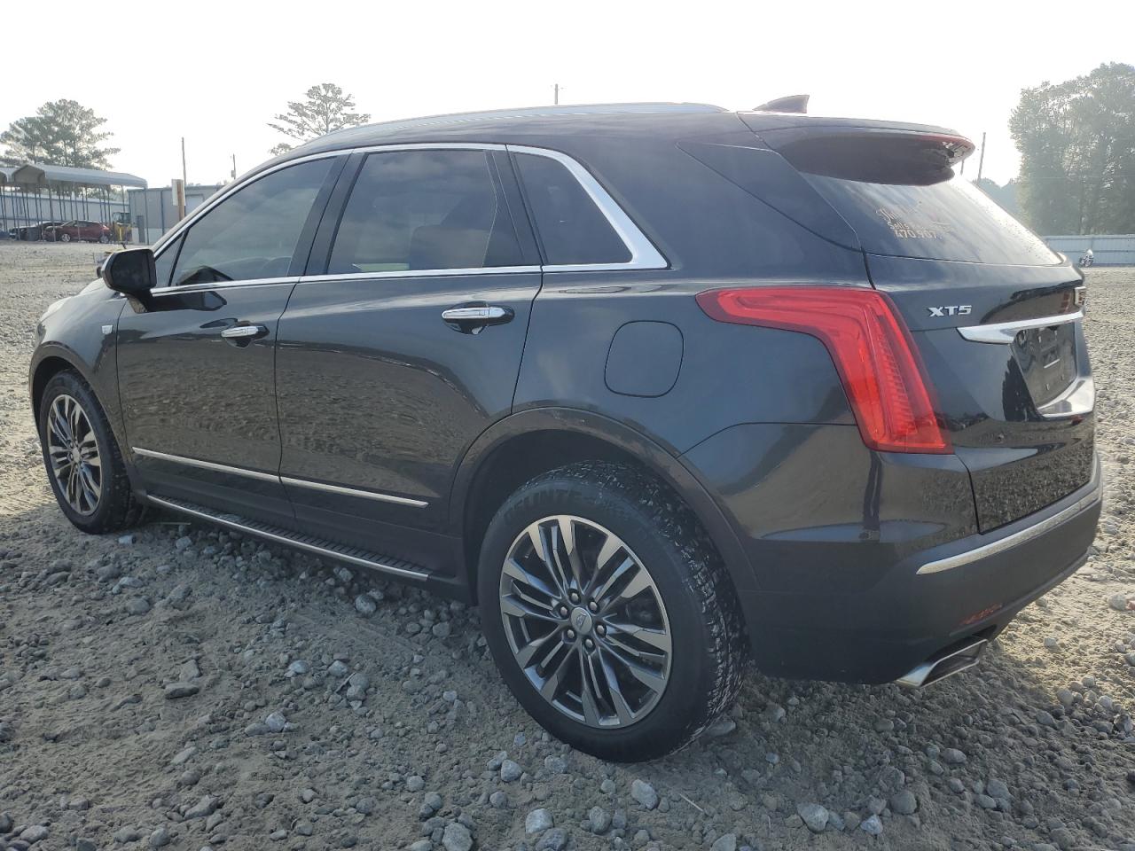 1GYKNCRS6HZ264535 2017 Cadillac Xt5 Premium Luxury