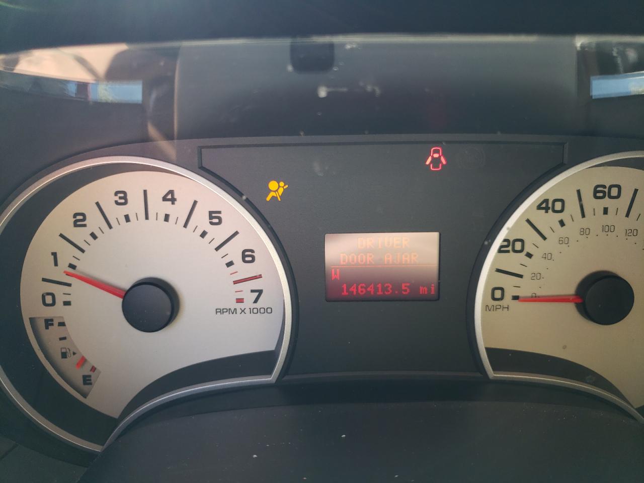 2006 Ford Explorer - Image 9