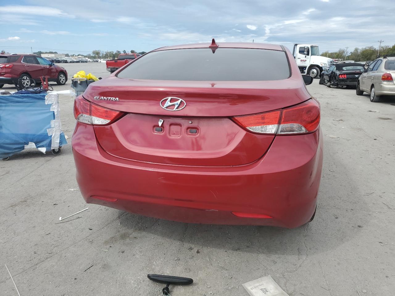 KMHDH4AE1DU985320 2013 Hyundai Elantra Gls