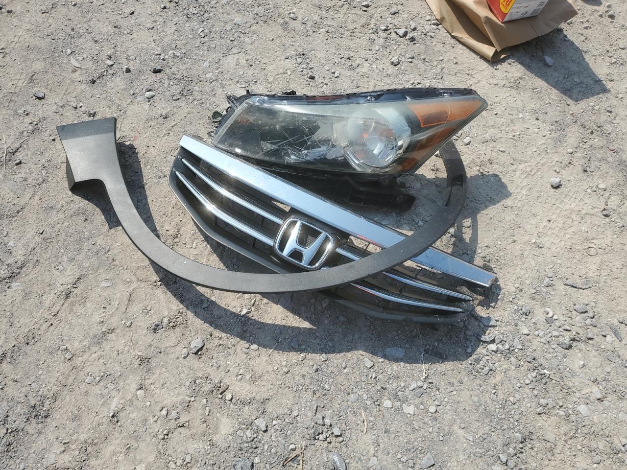 1HGCP2F35CA043058 2012 Honda Accord Lx