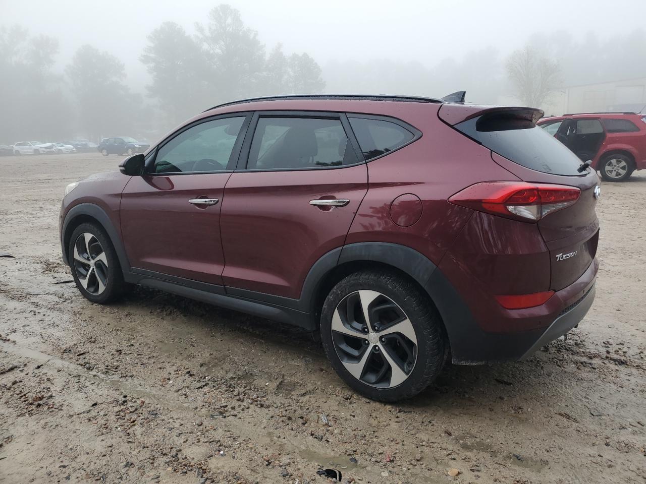 KM8J33A20GU141923 2016 HYUNDAI TUCSON - Image 2