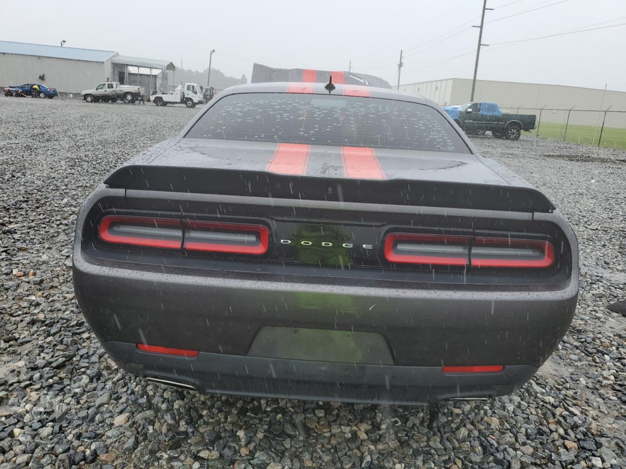 2018 Dodge Challenger Sxt VIN: 2C3CDZAG6JH334049 Lot: 71180924