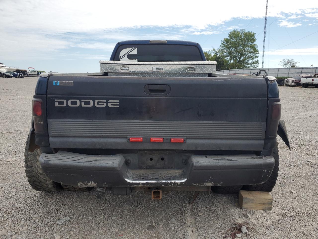 2000 Dodge RAM - Image 6