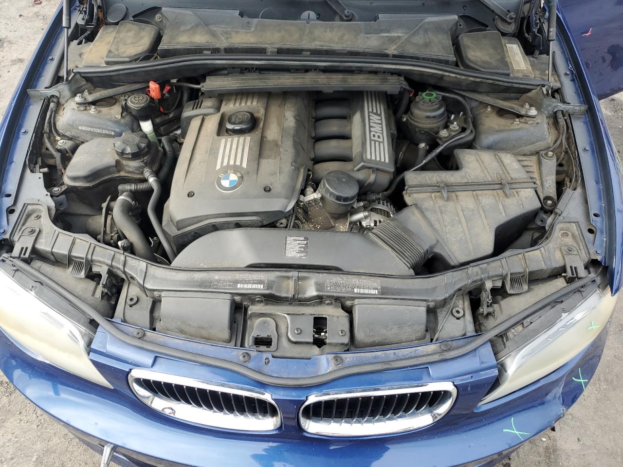 WBAUP9C52BVL90840 2011 BMW 128 I