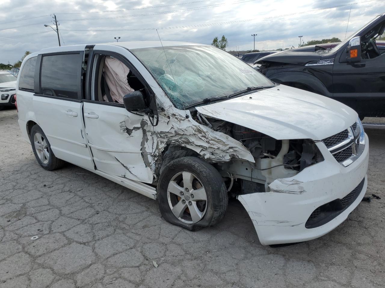 VIN 2C4RDGBG2DR811731 2013 DODGE CARAVAN no.4