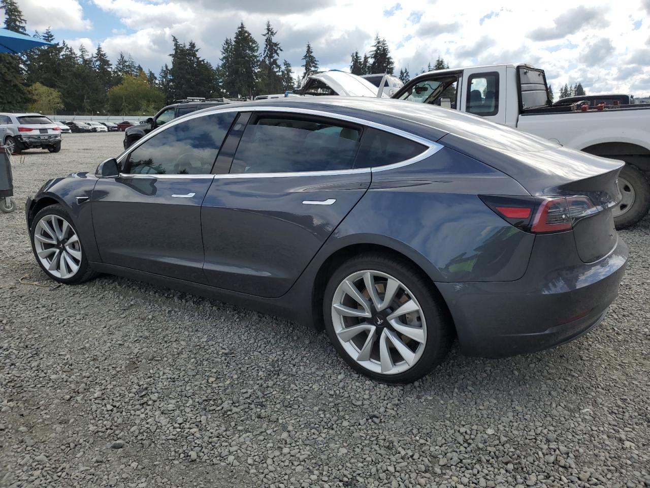 5YJ3E1EB5JF116182 2018 TESLA MODEL 3 - Image 2