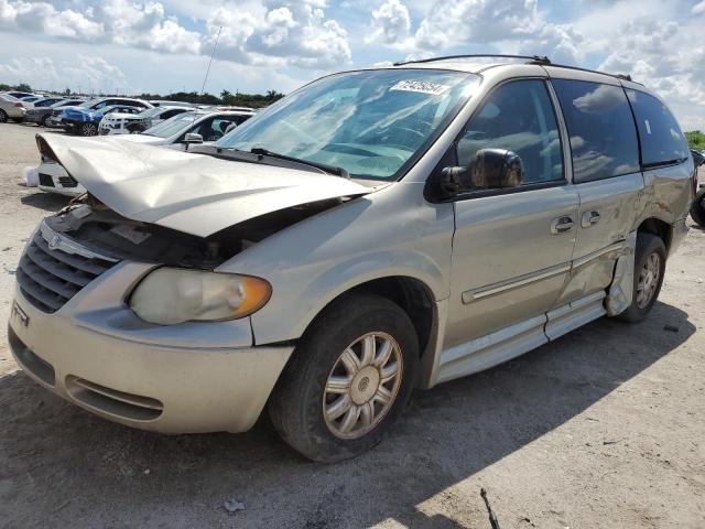 2006 Chrysler Town & Country Touring