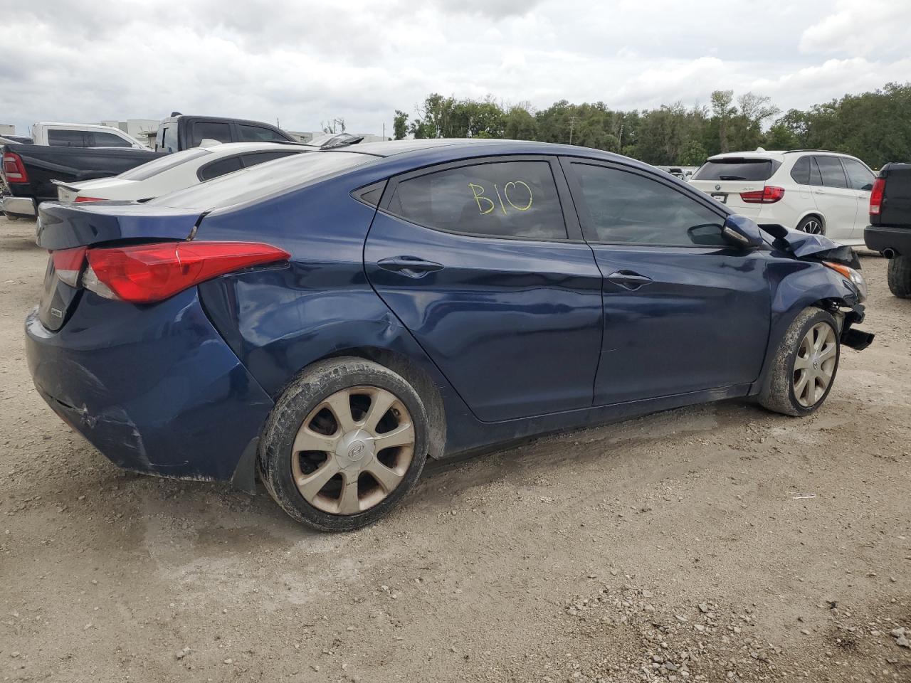 VIN KMHDH4AE0DU583482 2013 HYUNDAI ELANTRA no.3