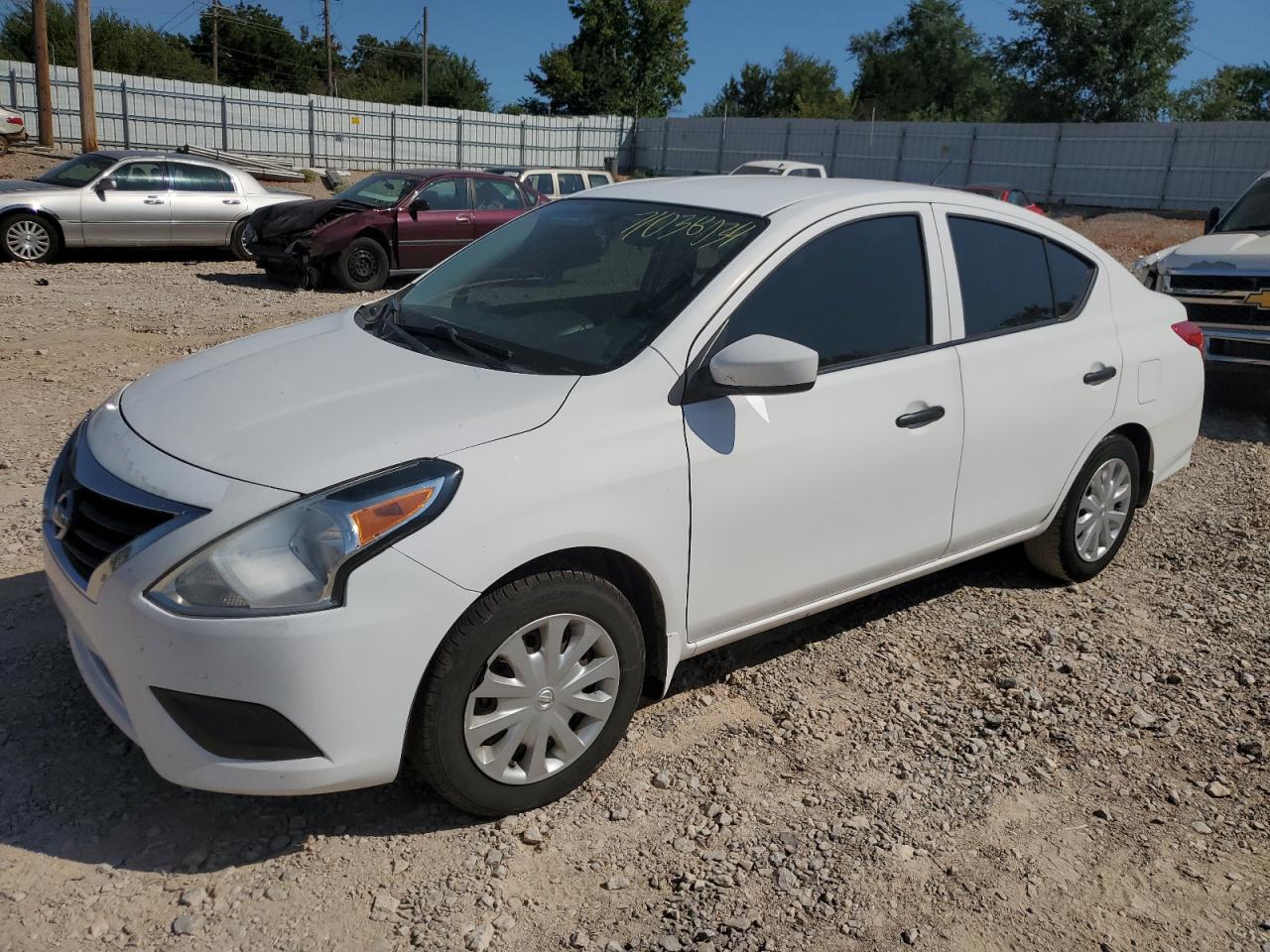 VIN 3N1CN7AP2GL829185 2016 NISSAN VERSA no.1